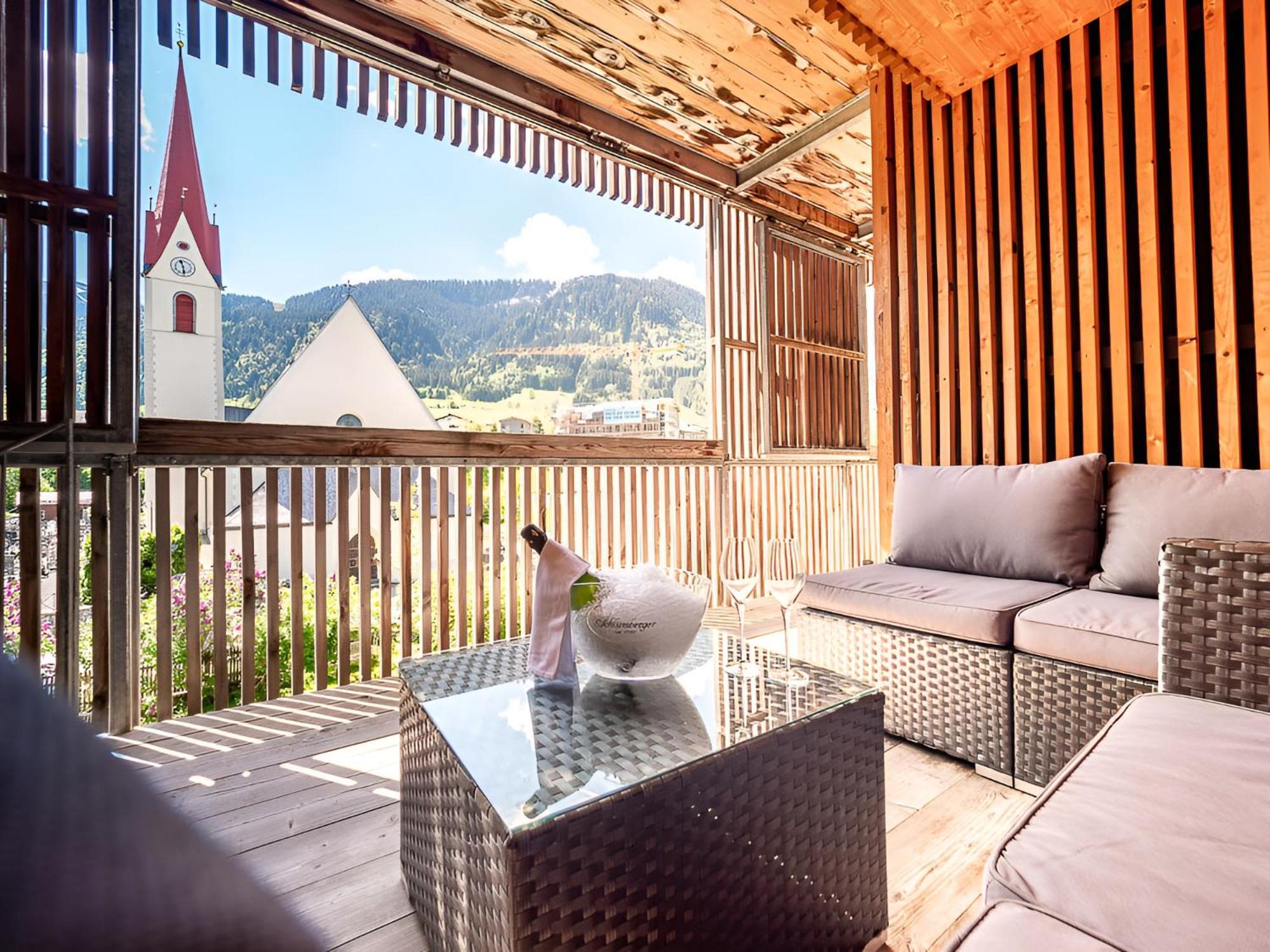 Hotel Krone In Au Au (Vorarlberg) Экстерьер фото