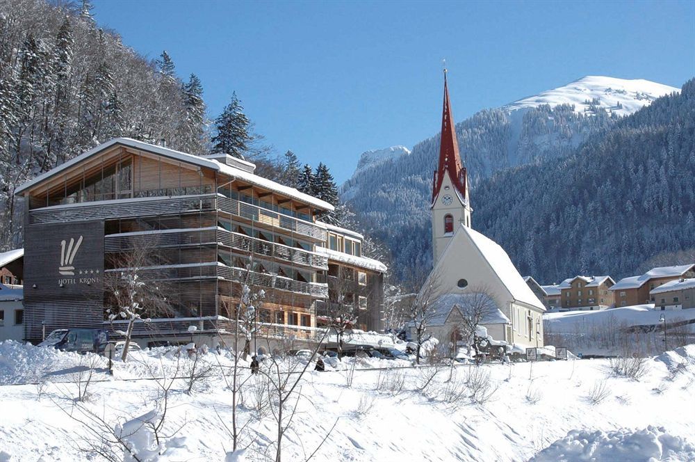 Hotel Krone In Au Au (Vorarlberg) Экстерьер фото