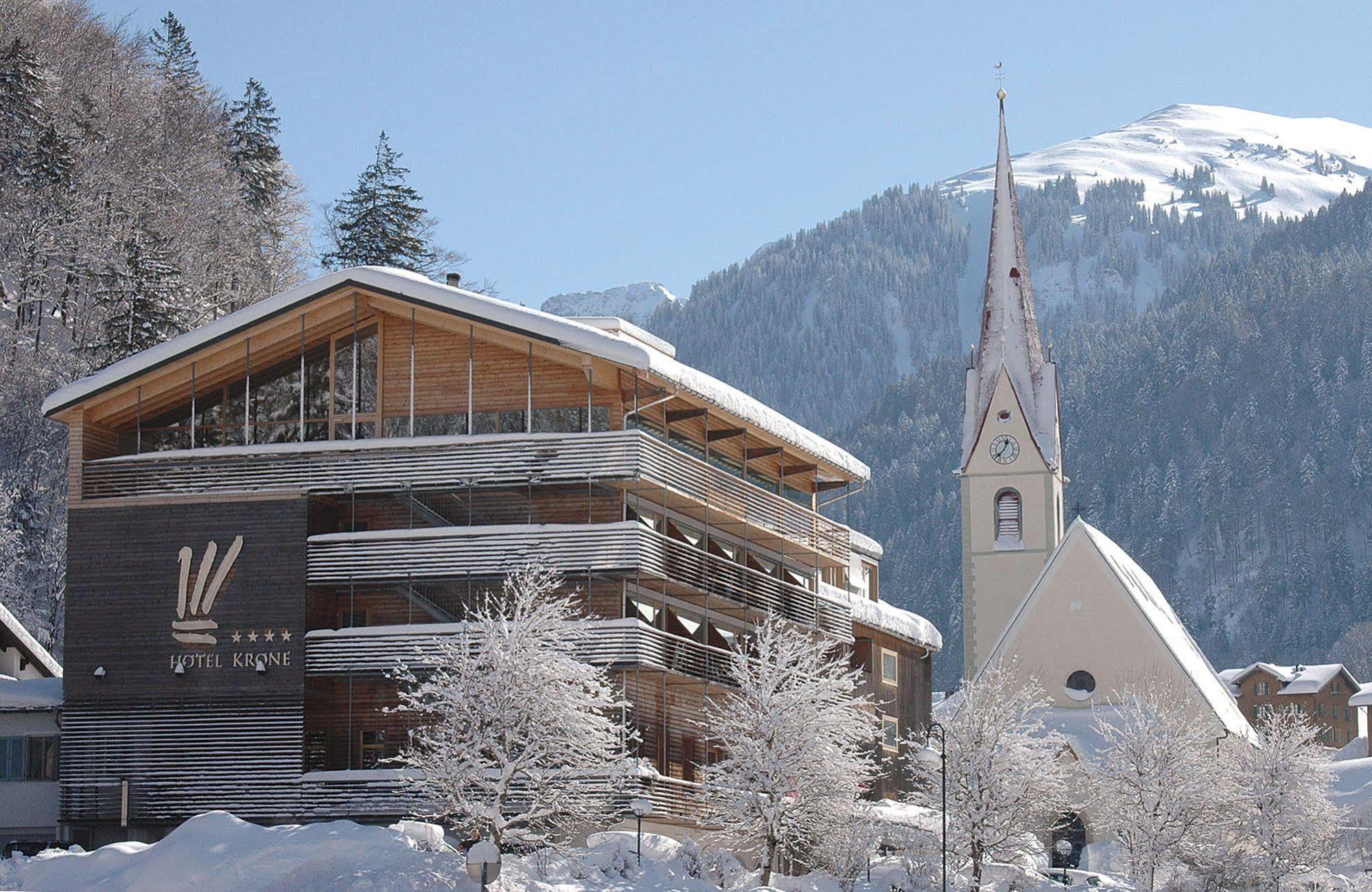 Hotel Krone In Au Au (Vorarlberg) Экстерьер фото